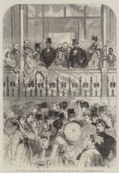 La tribuna imperial antes de la carrera por el Gran Premio de París, en Longchamps